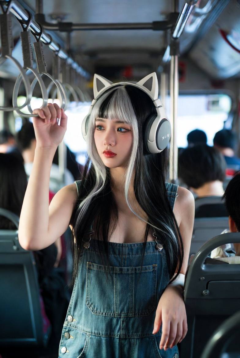 Girl's long black and white hair