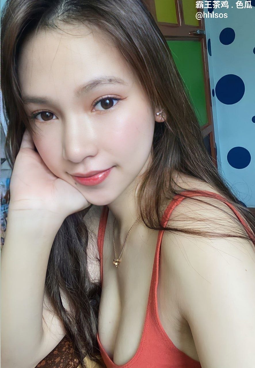 Sister Gao Yan has a pair of big tits and big tits that flow out of a loving