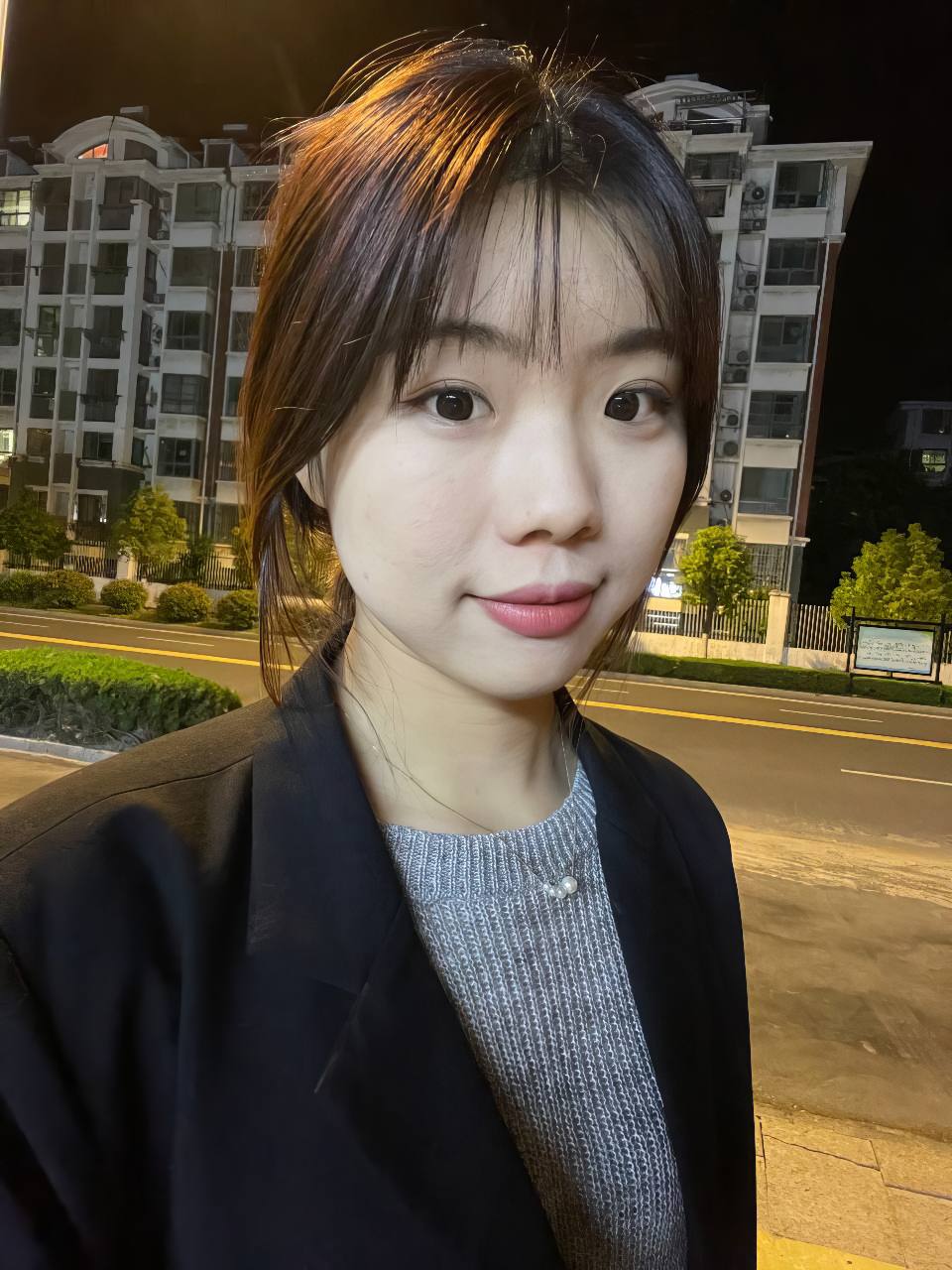 The bitch girlfriend was lying in black silk, masturbating with a toy while